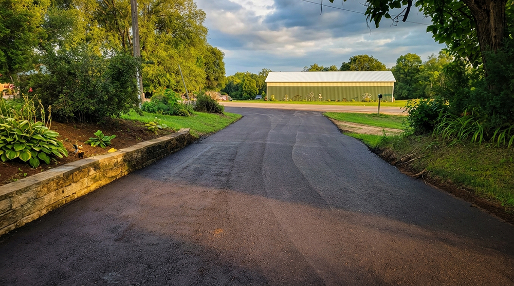 Asphalt driveway construction services